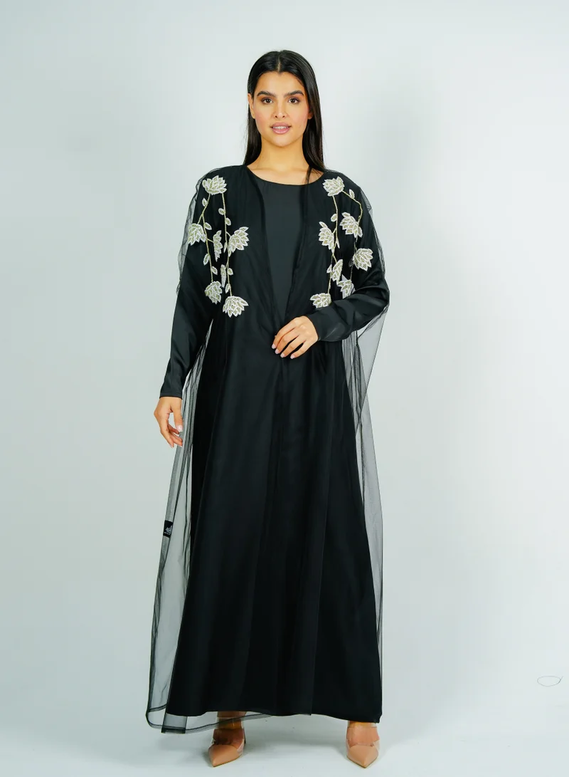 luxurious tulip-embroidered bisht-style tulle abaya set with matching inner dress, perfect for Ramadan and special occasions